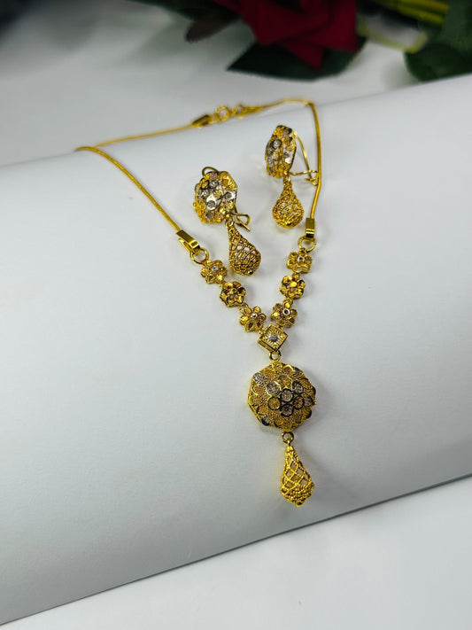 Luxury 24K Gold Polish Necklace &amp; Earrings Set